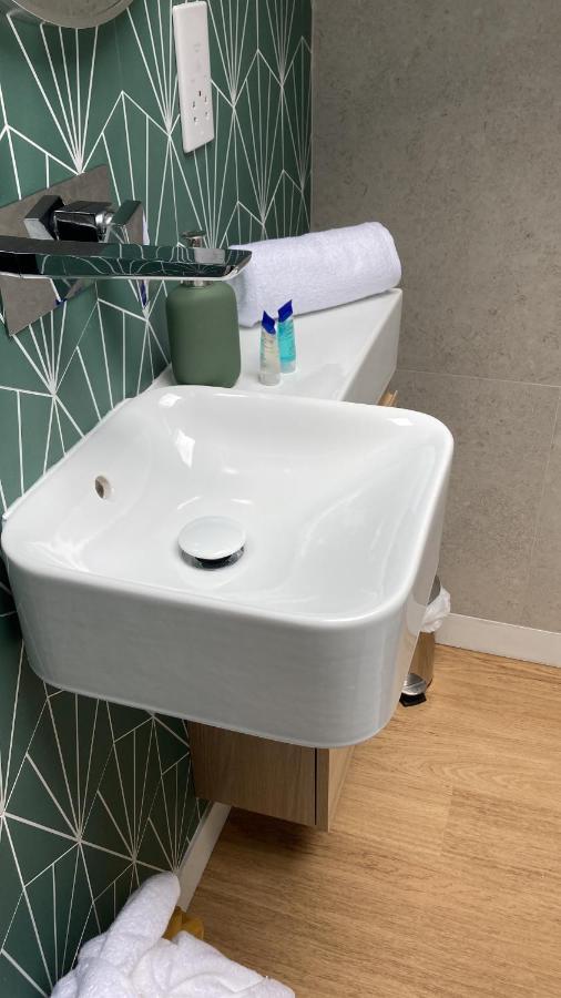 Central Ensuite Guest Unit With Ac And Free On-Street Parking Brighton Exterior foto